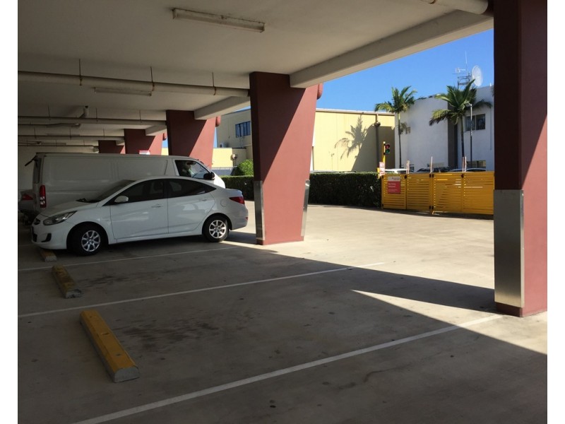 1/144 Horton Parade, Maroochydore QLD 4558