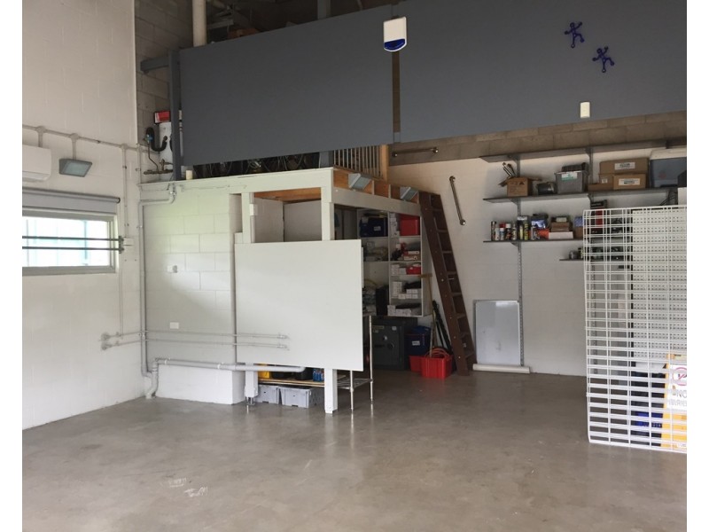 9 Dyer Street, Landsborough QLD 4550