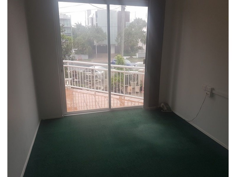 2/118 Bulcock Street, Caloundra QLD 4551