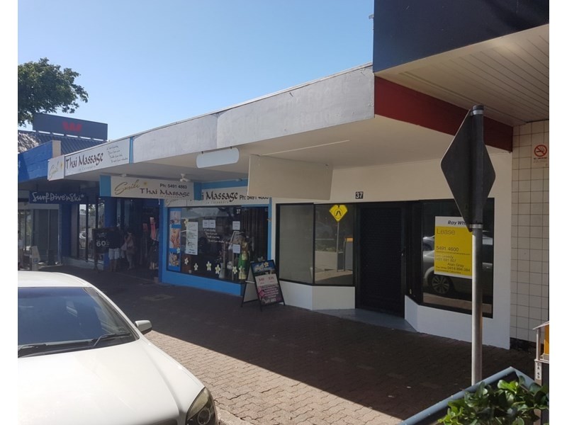 1/37 Bulcock Street, Caloundra QLD 4551