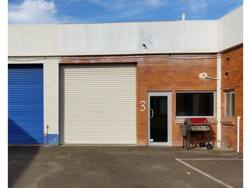 3/13 Commerce Avenue, Warana QLD 4575