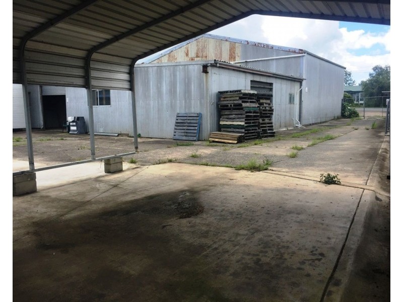 19 Macadamia Drive, Maleny QLD 4552