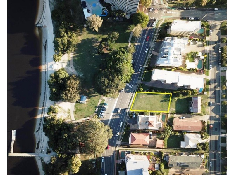 65 Esplanade, Golden Beach QLD 4551