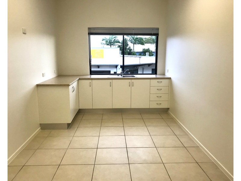 1D 3/673 David Low Way, Mudjimba QLD 4564