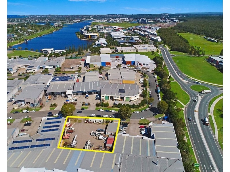 9 Dual Avenue, Warana QLD 4575