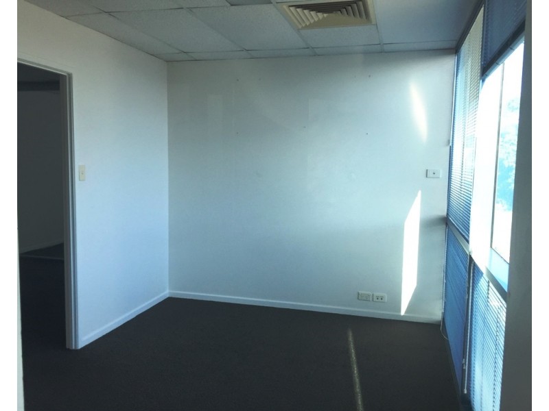 4/34 Maud Street, Maroochydore QLD 4558