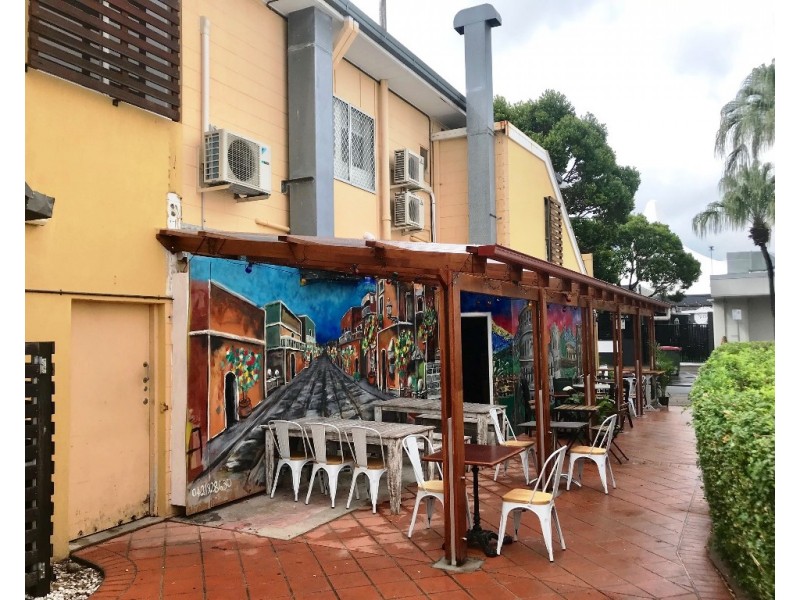 7 Ocean Street, Maroochydore QLD 4558