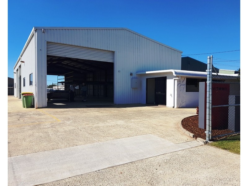 13 Latcham Drive, Caloundra West QLD 4551