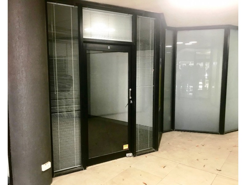 4/2-4 Ocean Street, Maroochydore QLD 4558