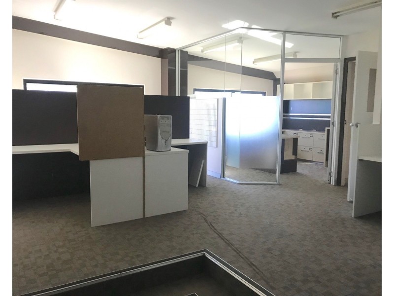 41 Technology Drive, Warana QLD 4575