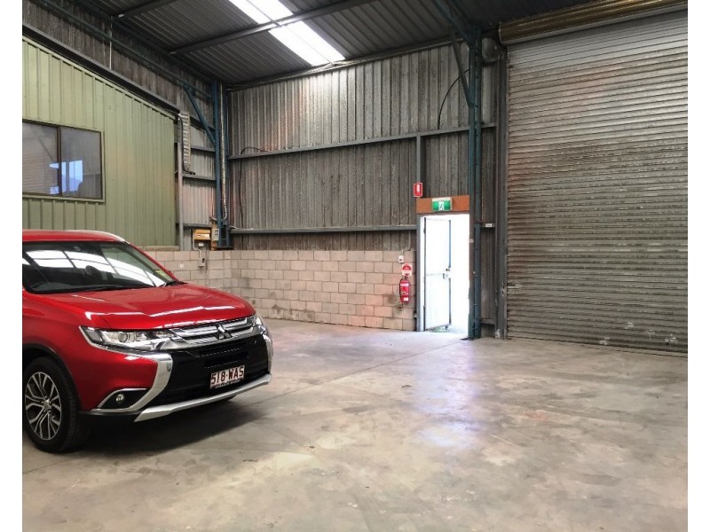 2/12 Industrial Avenue, Caloundra West QLD 4551