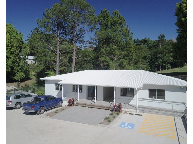 8&9/74 Maple Street, Maleny QLD 4552