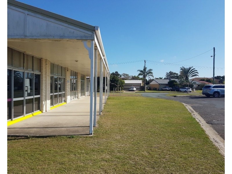 2/12 Anning Avenue, Golden Beach QLD 4551