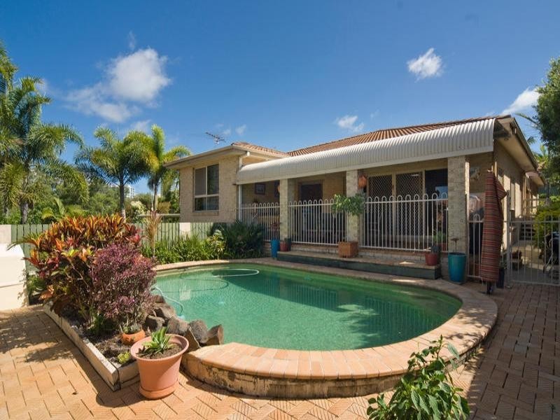 13 Fairlie Crescent, Moffat Beach QLD 4551