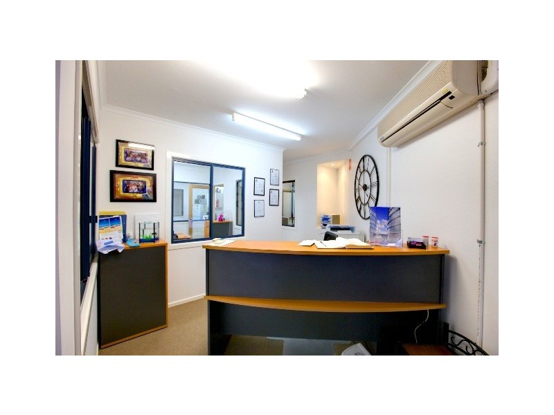 Unit 3/6 Premier Circuit, Warana QLD 4575