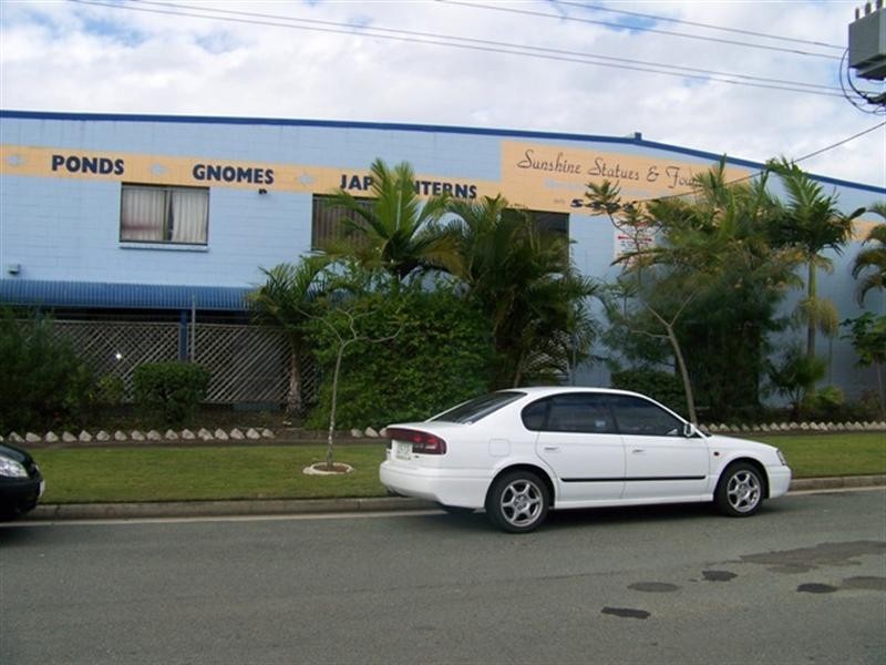 9 Bearing Avenue, Warana QLD 4575