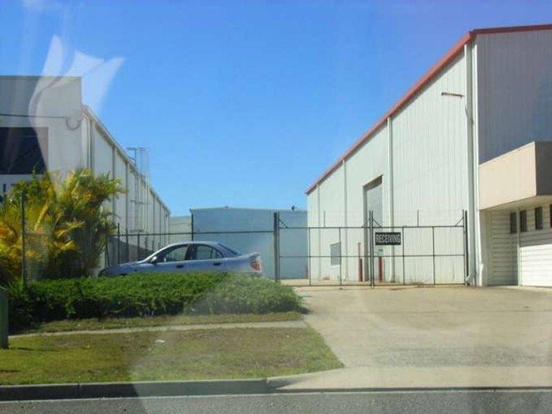 9 Textile Avenue, Warana QLD 4575