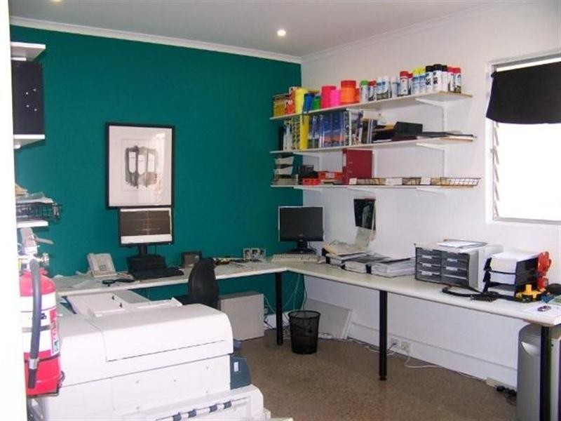 24 Parkana Crescent, Buddina QLD 4575