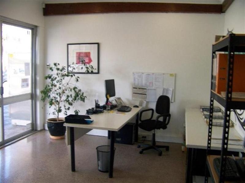 24 Parkana Crescent, Buddina QLD 4575