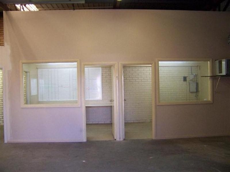 Unit 3/18 Commerce Avenue, Warana QLD 4575