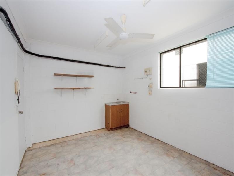 2/78-80 Bulcock Street, Caloundra QLD 4551