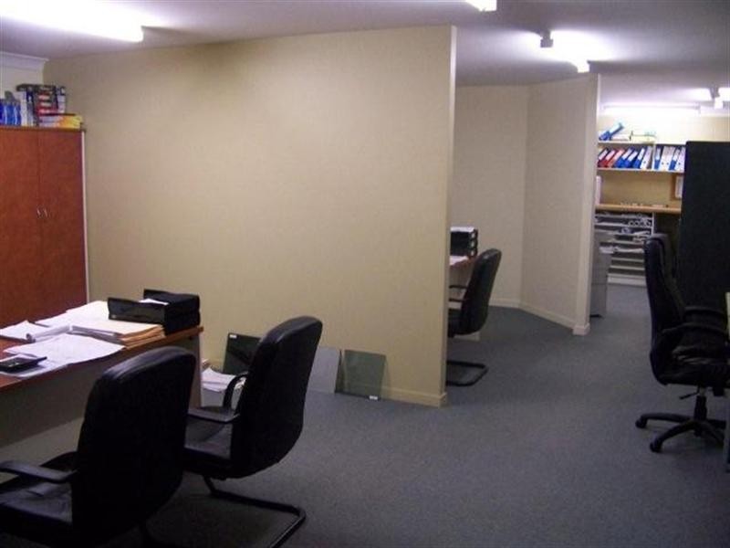 Unit 2/16 Technology Drive, Warana QLD 4575