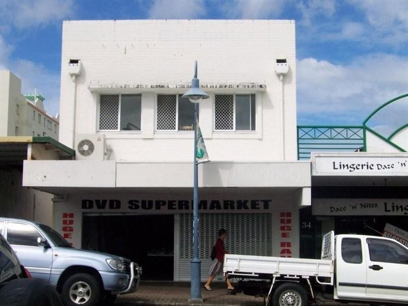 32 Bulcock Street, Caloundra QLD 4551