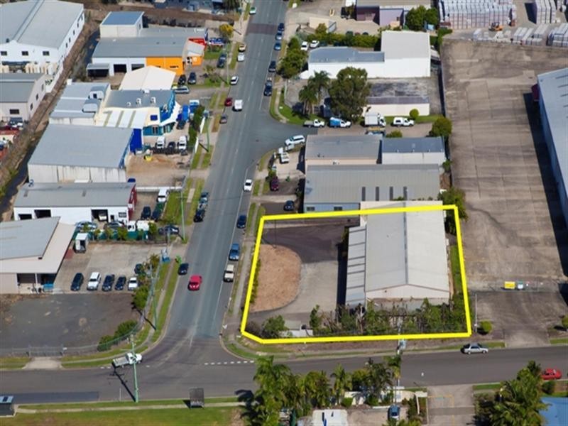 4 Daniel Street, Caloundra West QLD 4551