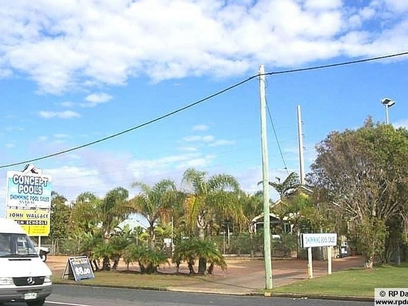 196 Nicklin Way, Warana QLD 4575