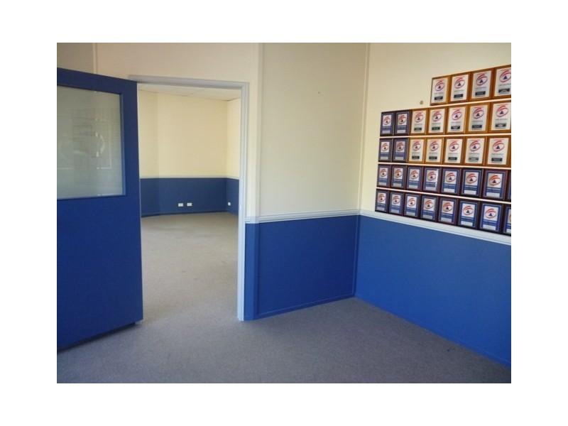 4 Otranto Avenue, Caloundra QLD 4551