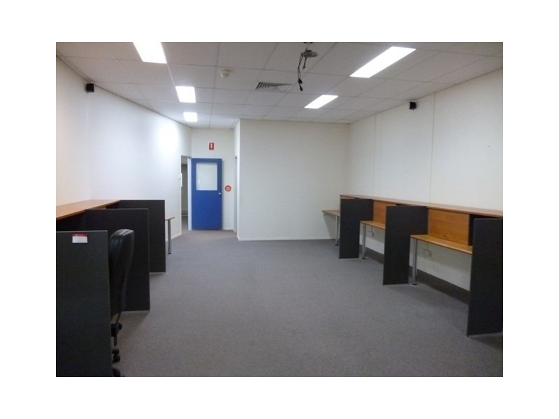 4 Otranto Avenue, Caloundra QLD 4551