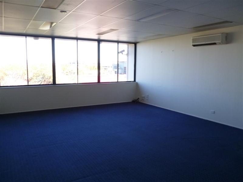 5 Machinery Avenue, Warana QLD 4575
