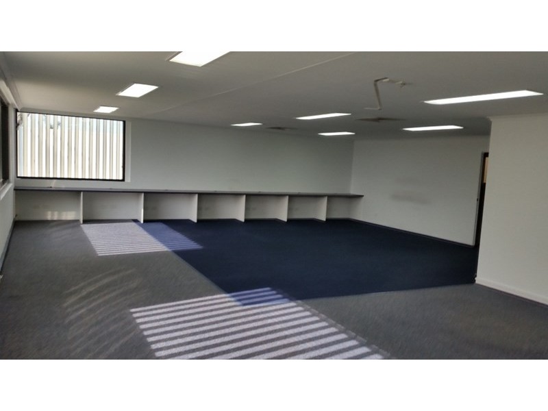 5 Textile Avenue, Warana QLD 4575