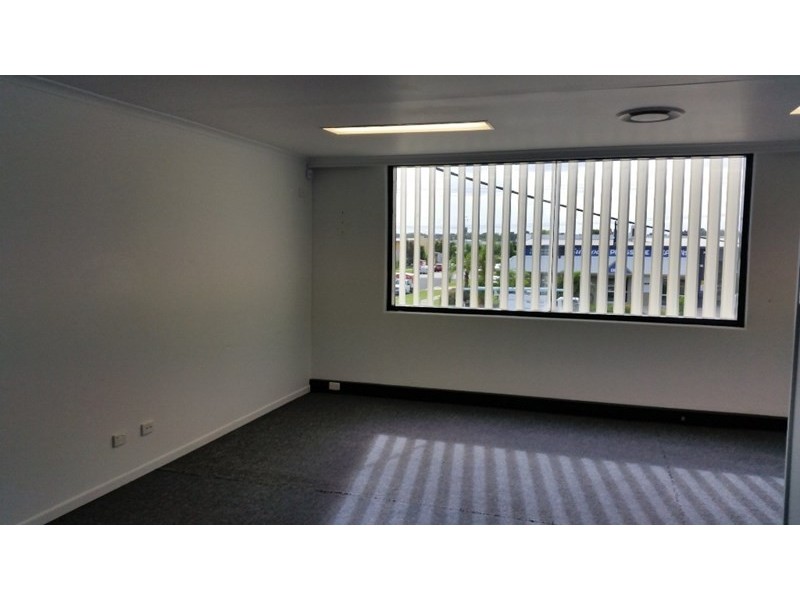 5 Textile Avenue, Warana QLD 4575