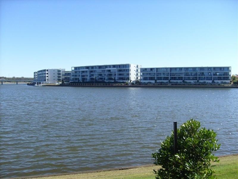14 Technology Drive, Warana QLD 4575