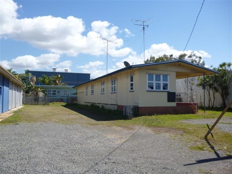 4 and 5 Park Place, Caloundra QLD 4551