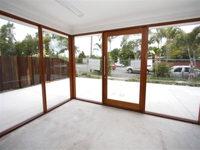 21 Bowman Road, Caloundra QLD 4551