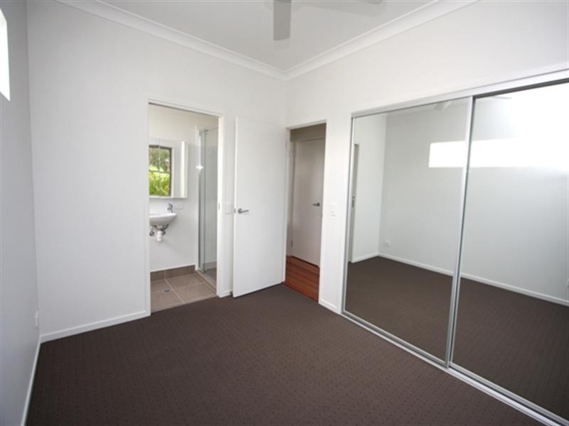 21 Bowman Road, Caloundra QLD 4551