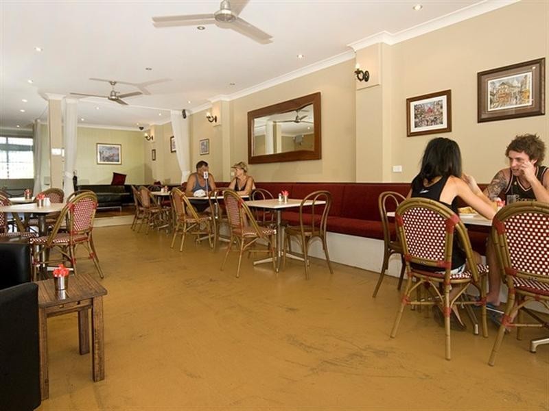 2/12 Seaview Terrace, Moffat Beach QLD 4551