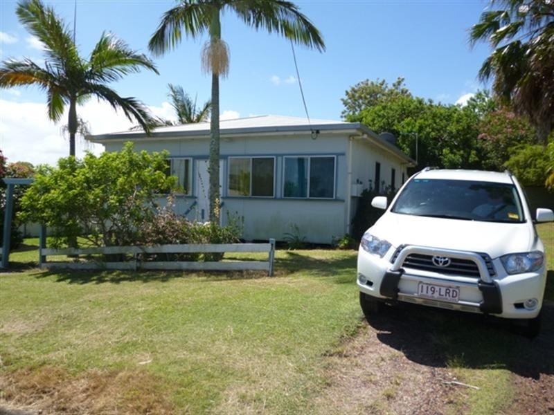53 Arthur Street, Caloundra QLD 4551