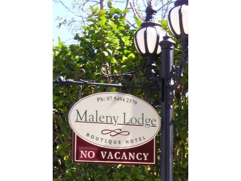 58 Maple Street, Maleny QLD 4552