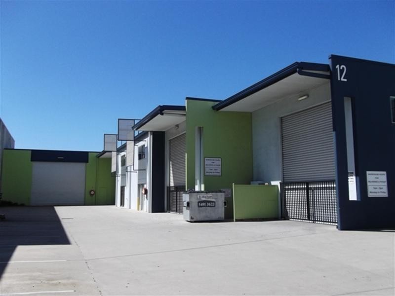 3/12 Premier Circuit, Warana QLD 4575