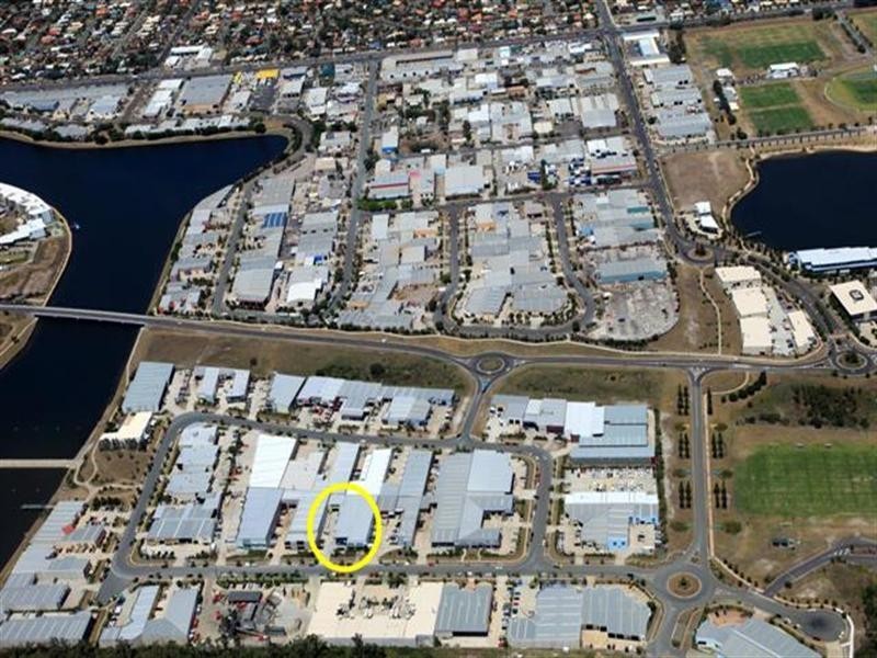 3/12 Premier Circuit, Warana QLD 4575