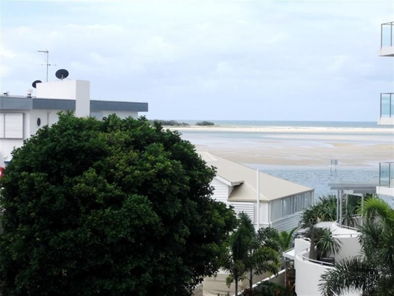 B/14-18 Duporth Avenue, Maroochydore QLD 4558