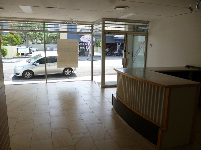 2/84 Bulcock Street, Caloundra QLD 4551