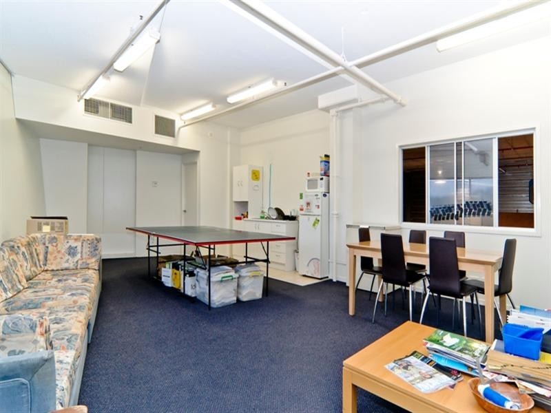 2/82 Sugar Road, Maroochydore QLD 4558