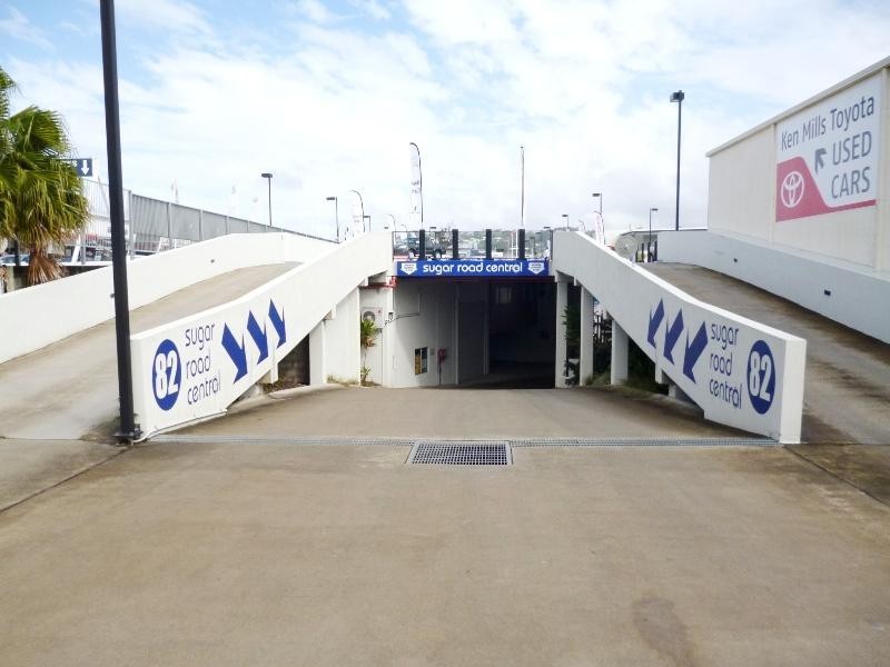 2/82 Sugar Road, Maroochydore QLD 4558