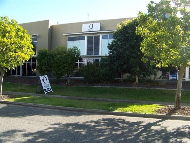 2/28 Premier Circuit, Warana QLD 4575