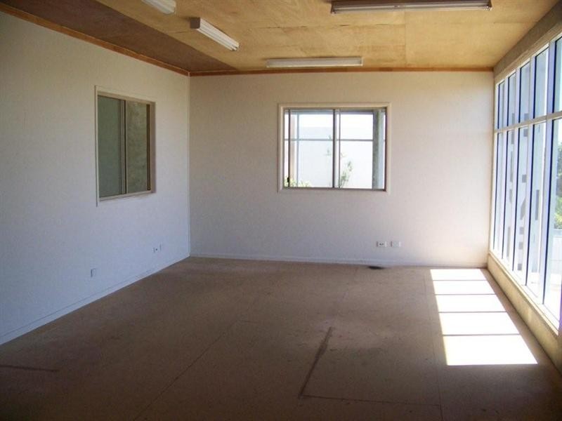 1/32 Premier Circuit, Warana QLD 4575