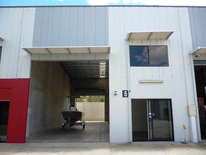 5/18 Claude Boyd Parade, Caloundra West QLD 4551